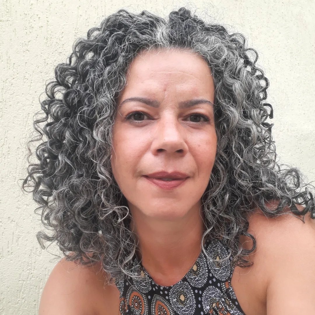 Andrea Almeida